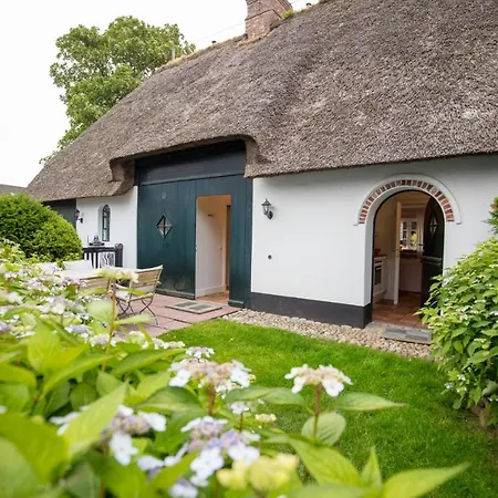 Hei Hues Im Weberhof *